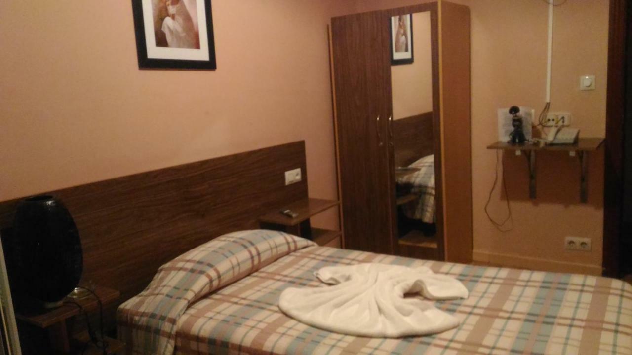 Hostal Goias Oviede