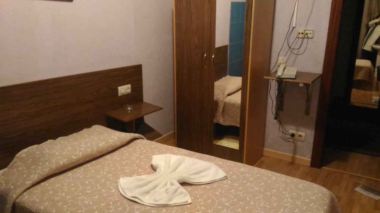 Maison d'hôtes Hostal Goias